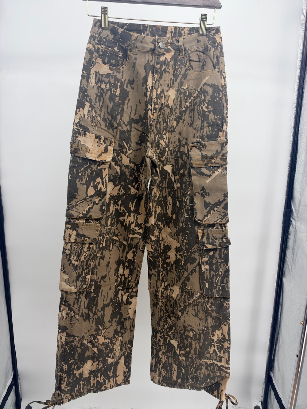 Rehab Splatter-Print Cargo Pants